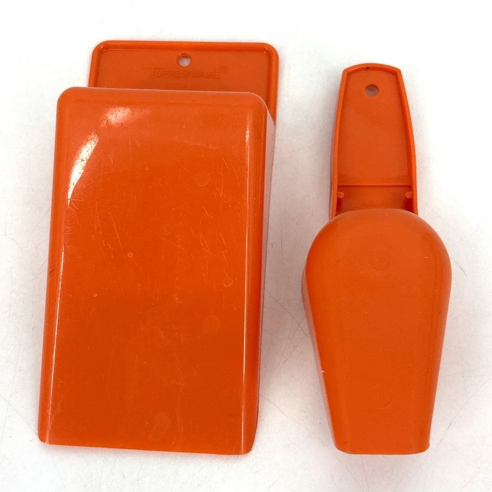 Vintage Tupperware Orange Scoop with Handle Lot #878-1 & 1452-1